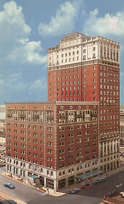 Gallery - Doubletree Suites By Hilton Hotel Detroit Downtown - Fort Shelby
