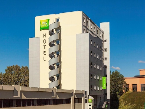 Gallery - ibis Styles Paris Saint Ouen