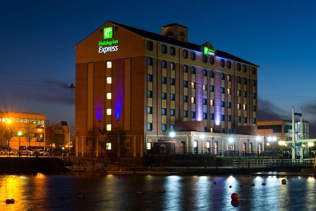 Gallery - Holiday Inn Express Manchester - Salford Quays, An Ihg Hotel