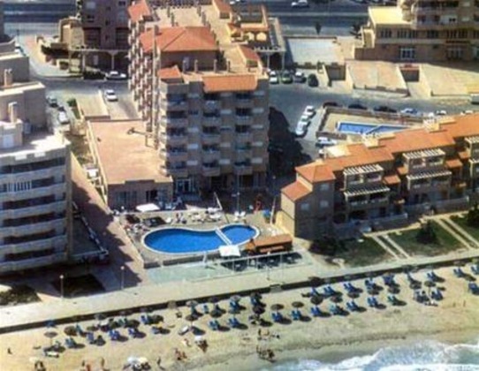 Gallery - Aparthotel Entreolas