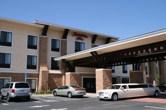 Gallery - Hampton Inn Brentwood