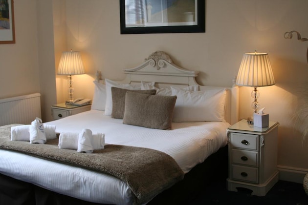 Gallery - The Waterside Hotel