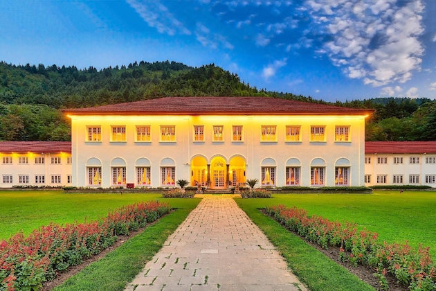 Gallery - The Lalit Grand Palace Srinagar