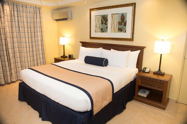 Gallery - Best Western El Dorado Panama Hotel