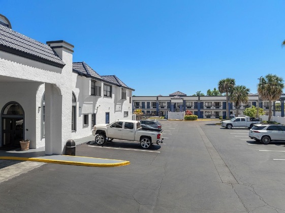 Gallery - Best Western Orlando East Inn & Suites