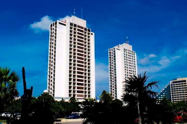 Gallery - Gran Caribe Neptuno - Triton