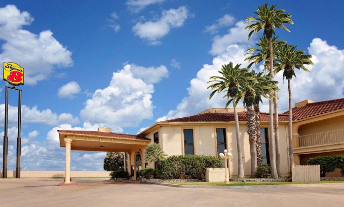 Gallery - Super 8 By Wyndham Corpus Christi Northwest