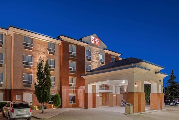 Gallery - Best Western Plus Red Deer Inn & Suites