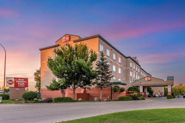 Gallery - Best Western Plus Pembina Inn & Suites