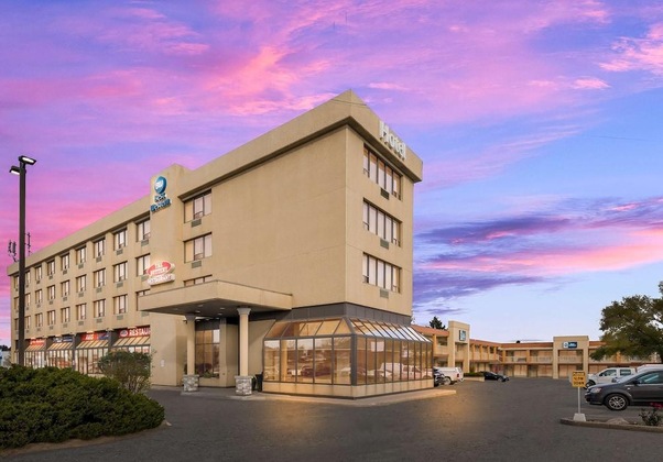 Gallery - Best Western Voyageur Place Hotel