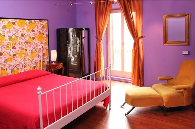 Gallery - Prince Of Via Veneto Deluxe