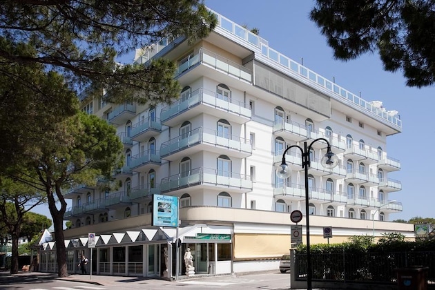Gallery - Hotel Colombo