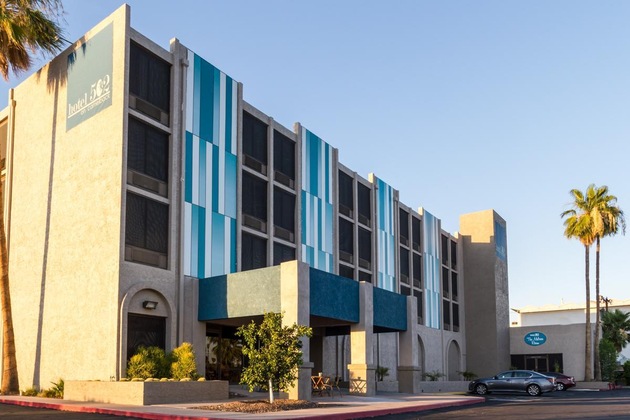 Gallery - Hotel 502