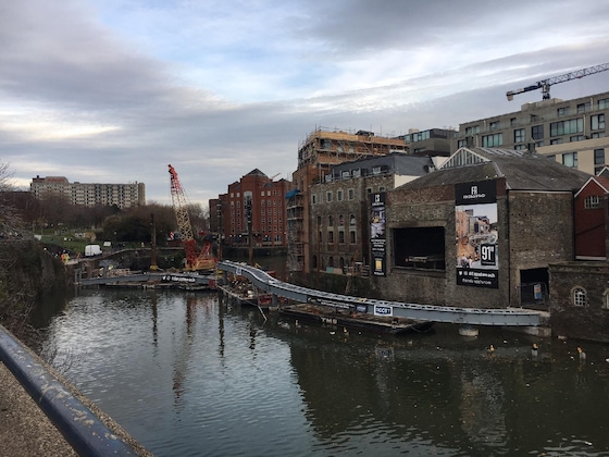 Gallery - Premier Suites Bristol Redcliffe