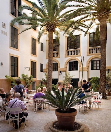 Gallery - Hotel Born