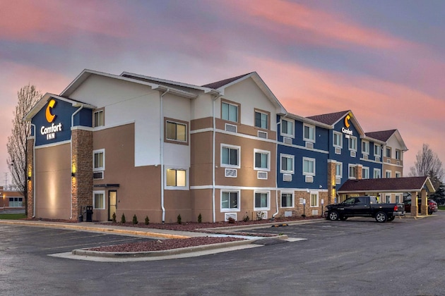 Gallery - Comfort Inn Mount Pleasant - Racine
