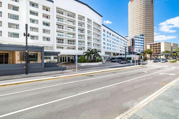 Gallery - Sheraton Tampa Riverwalk Hotel