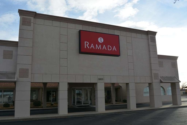 Gallery - Ramada By Wyndham Wichita Airport
