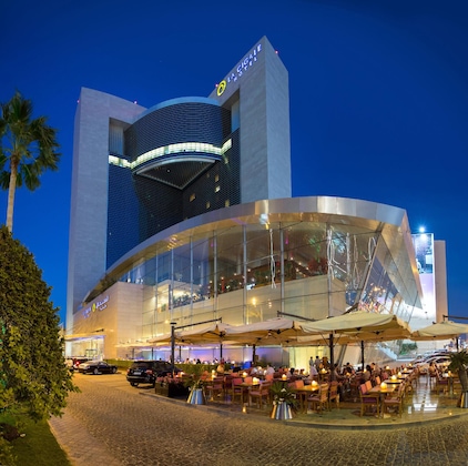 Gallery - La Cigale Hotel