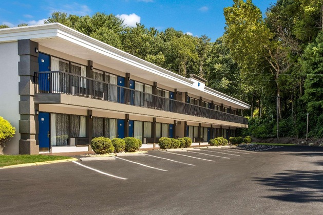 Gallery - Best Western Asheville Tunnel Road