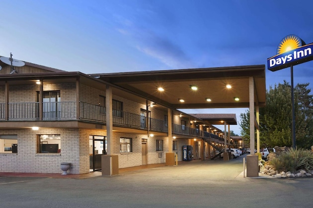 Gallery - Days Inn By Wyndham Cortez