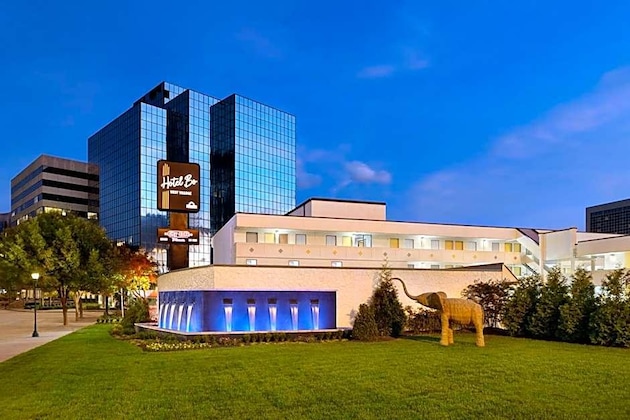 Gallery - Hotel Bo, A Days Inn By Wyndham Chattanooga Downtown