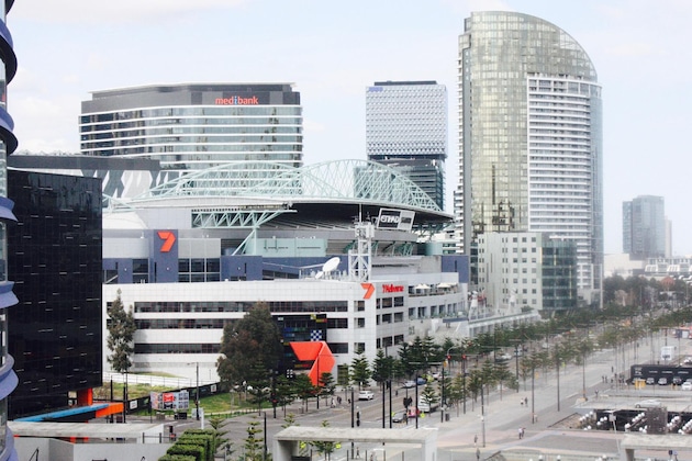 Gallery - Apartments Melbourne Domain - New Quay Docklands