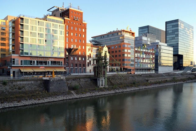 Gallery - Courtyard By Marriott Düsseldorf Hafen