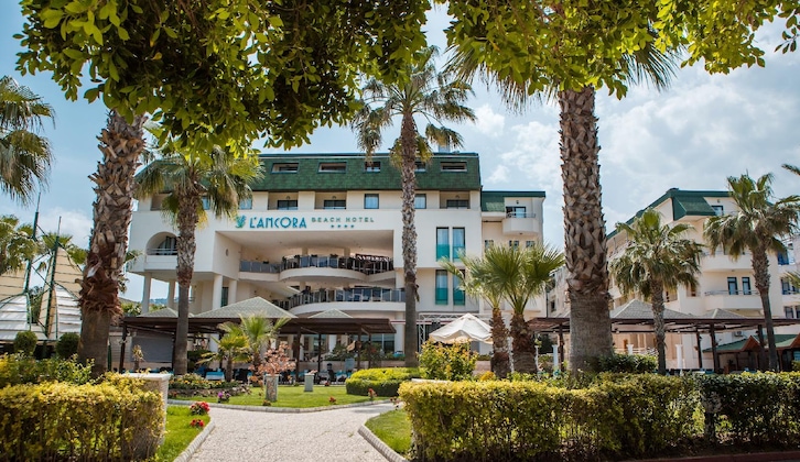 Gallery - L'ancora Beach Hotel