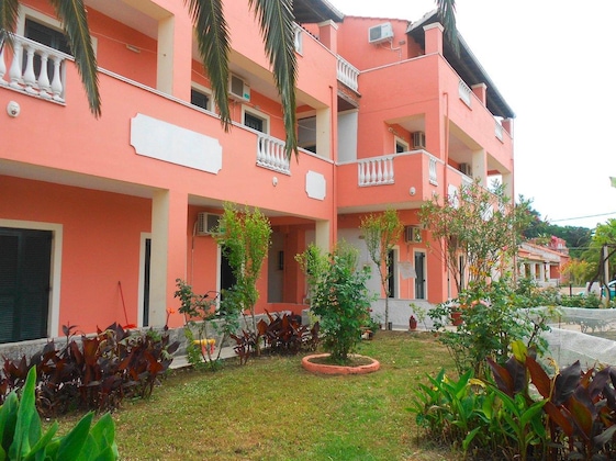Gallery - Elves Apartments