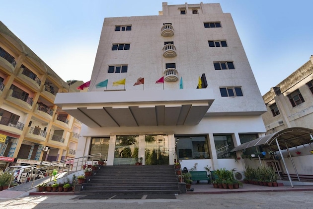 Gallery - Hotel Atithi