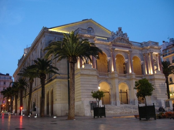 Gallery - Ibis Styles Toulon La Seyne Sur Mer