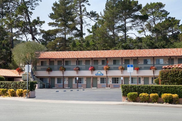 Gallery - Days Inn By Wyndham Monterey-Fisherman's Wharf Aquarium