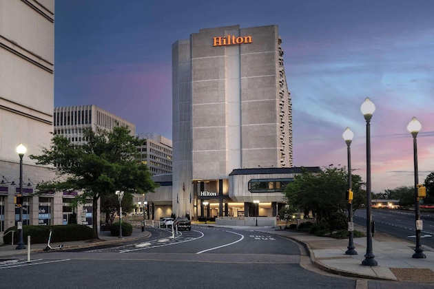 Gallery - Hilton Crystal City at Washington Reagan National Airport