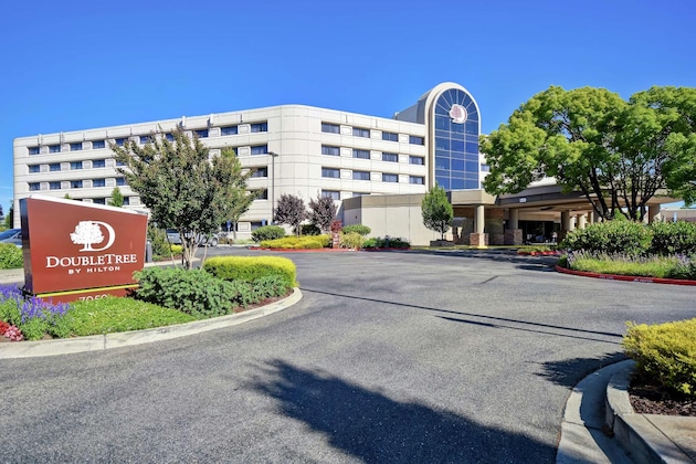 Gallery - Doubletree By Hilton Pleasanton At The Club