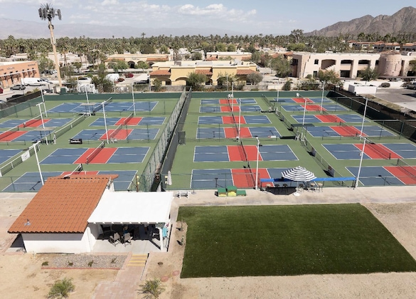 Gallery - Embassy Suites By Hilton Palm Desert