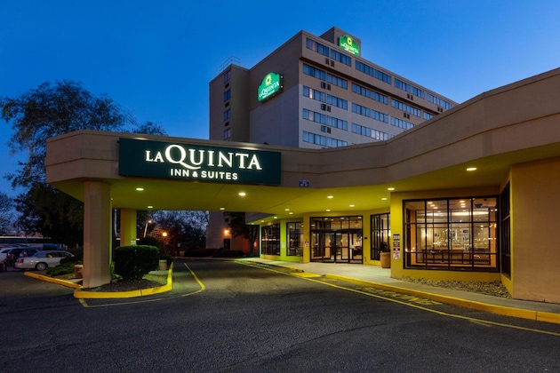 Gallery - La Quinta Inn & Suites By Wyndham Secaucus Meadowlands