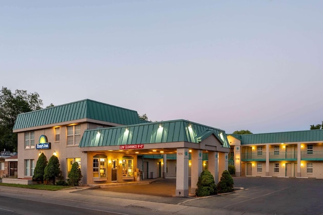 Gallery - Days Inn By Wyndham Durango