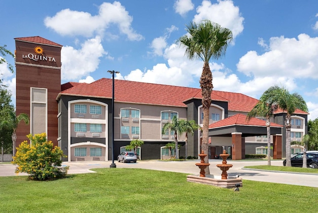Gallery - La Quinta Inn & Suites By Wyndham Brownsville North