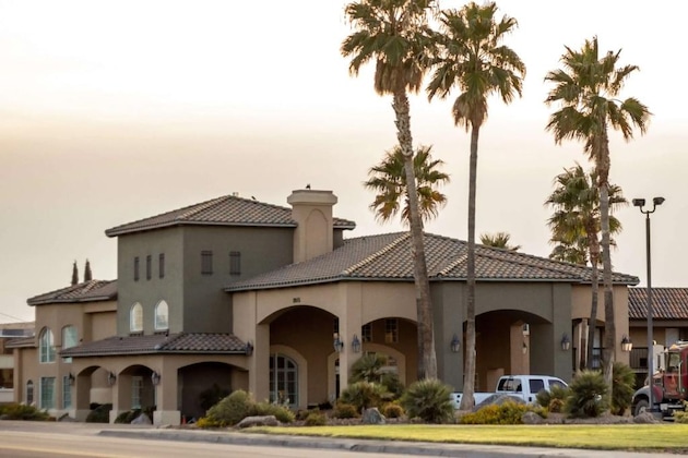 Gallery - Best Western Plus A Wayfarer's Inn And Suites
