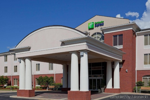 Gallery - Holiday Inn Express Hotel & Suites Auburn - University Area By Ihg
