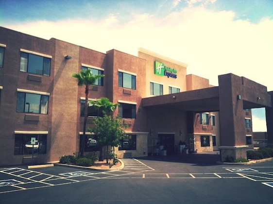 Gallery - Holiday Inn Express & Suites Nogales By Ihg