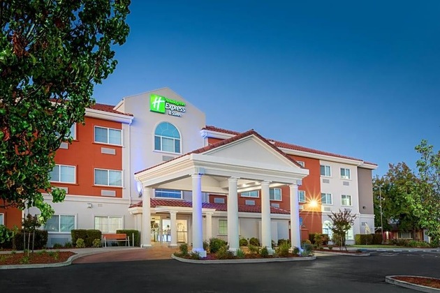 Gallery - Holiday Inn Express Hotel & Suites Oroville Lake By Ihg