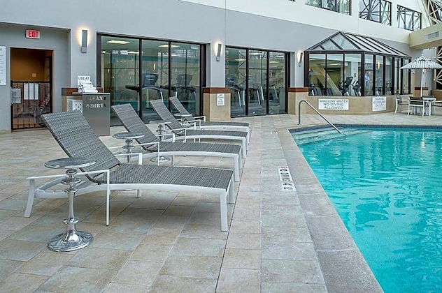 Gallery - Crowne Plaza St. Louis Airport By Ihg
