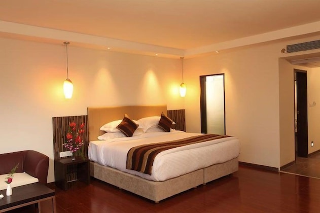 Gallery - Mapple Adhwryou Pune