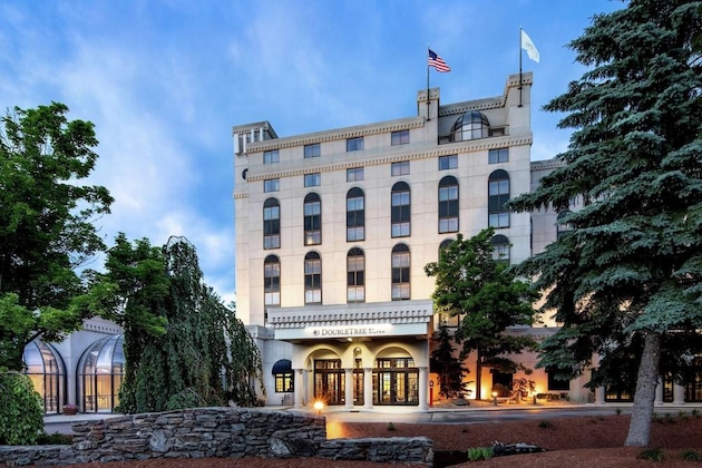 Gallery - DoubleTree By Hilton Nashua