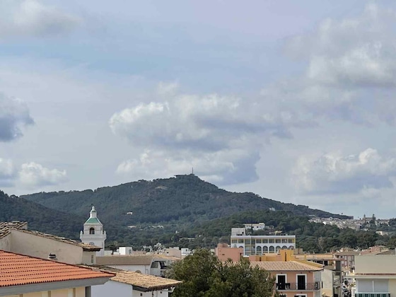 Gallery - Hostal Can Gallu