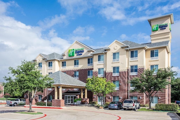 Gallery - Holiday Inn Express Hotel & Suites Dallas-Grand Prairie I-20 By Ihg
