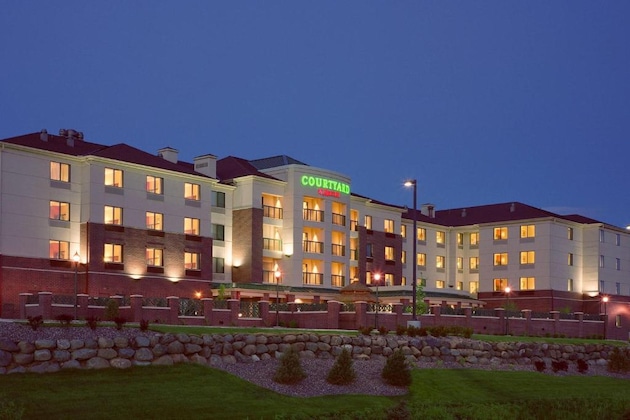 Gallery - Courtyard By Marriott Madison East