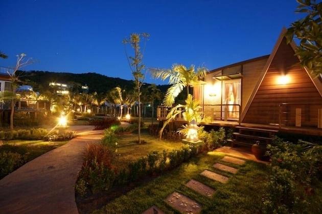 Gallery - Palm Paradise Resort